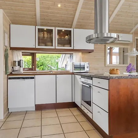 Amazing In With Wifi Casa vacanze Sjolund